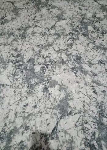 Gri Baskılı Modern Halı - Görsel 3