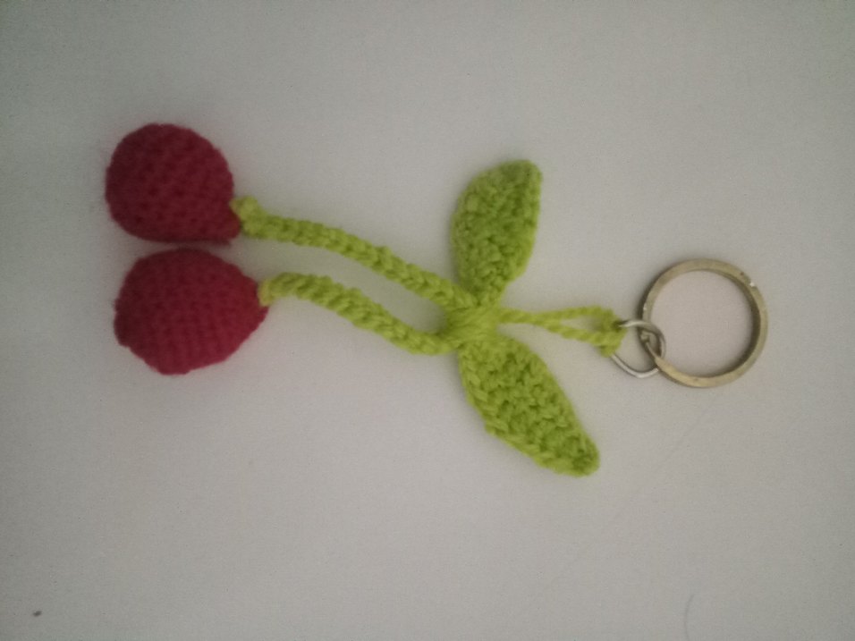 Renkli Örgü Kiraz Anahtarlık - Görsel 4