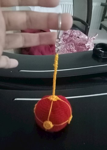 Renkli Püsküllü Galatasarayli Anahtarlık - Görsel 3