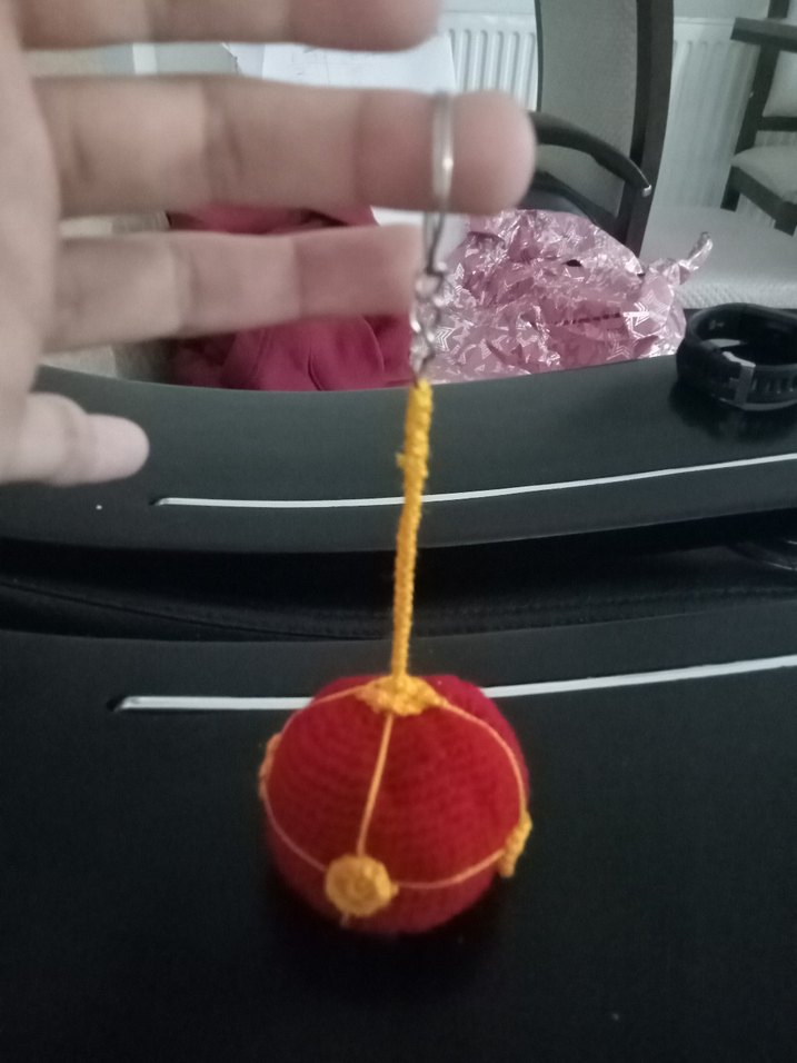 Renkli Püsküllü Galatasarayli Anahtarlık - Görsel 3