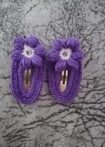 Mor Nakışlı Örgü Çiçekli Çocuk Toka - Görsel 2