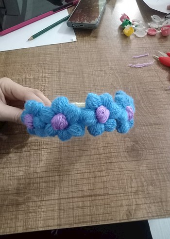 Renkli Nakışlı Örgü Mavi Çocuk Saç Bandı - Görsel 4