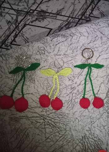 Renkli Örgü Kiraz Anahtarlık - Görsel 6