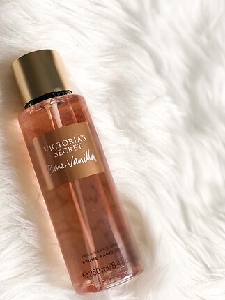 Victoria?s Secret Bare Vanilla