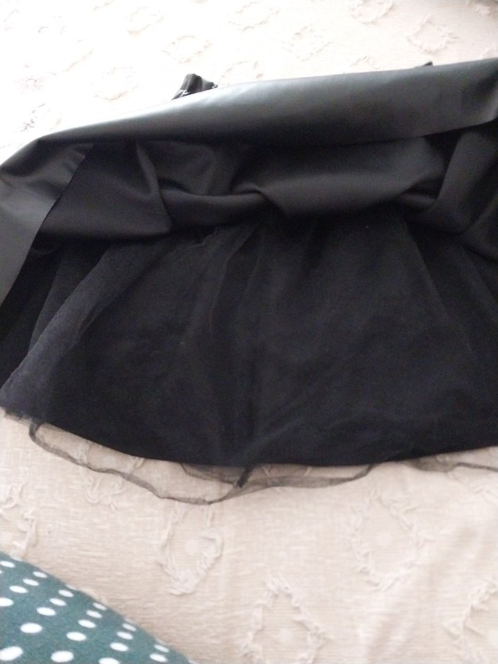 Kız Çocuk Siyah Deri Fırfırlı Etek - Görsel 5