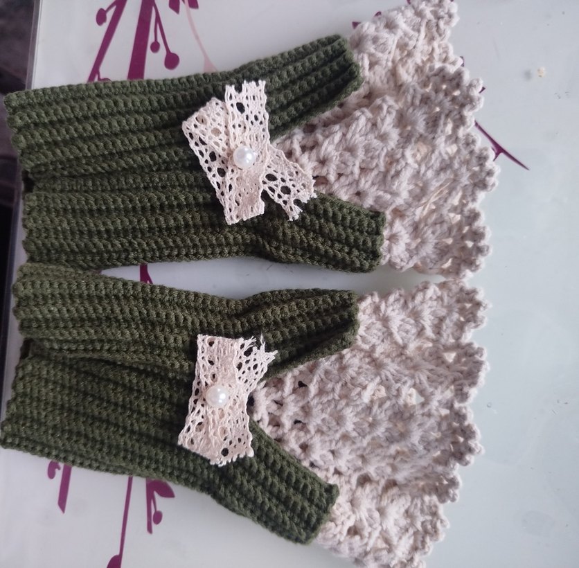 Örgü Kadın Eldiveni, Fiyonk Detaylı - Görsel 2