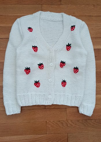 Nakışlı Kırmızı Kız Örgü Süveter - Görsel 3