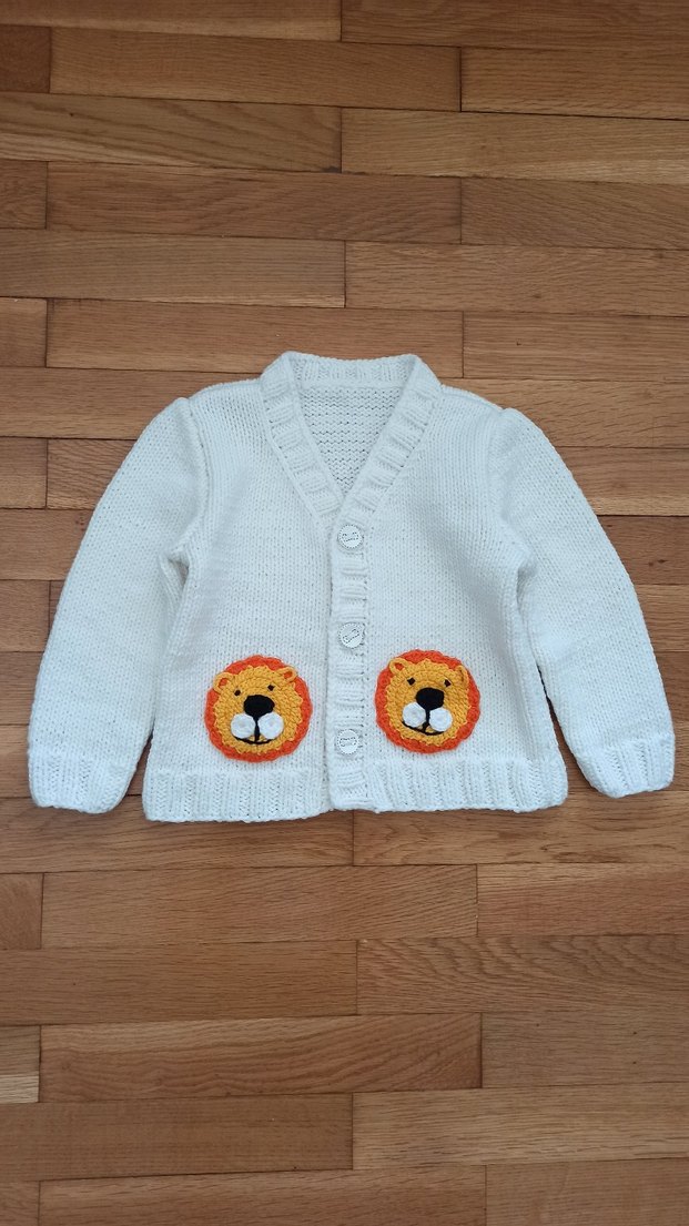 Nakışlı Kırmızı Kız Örgü Süveter - Görsel 2