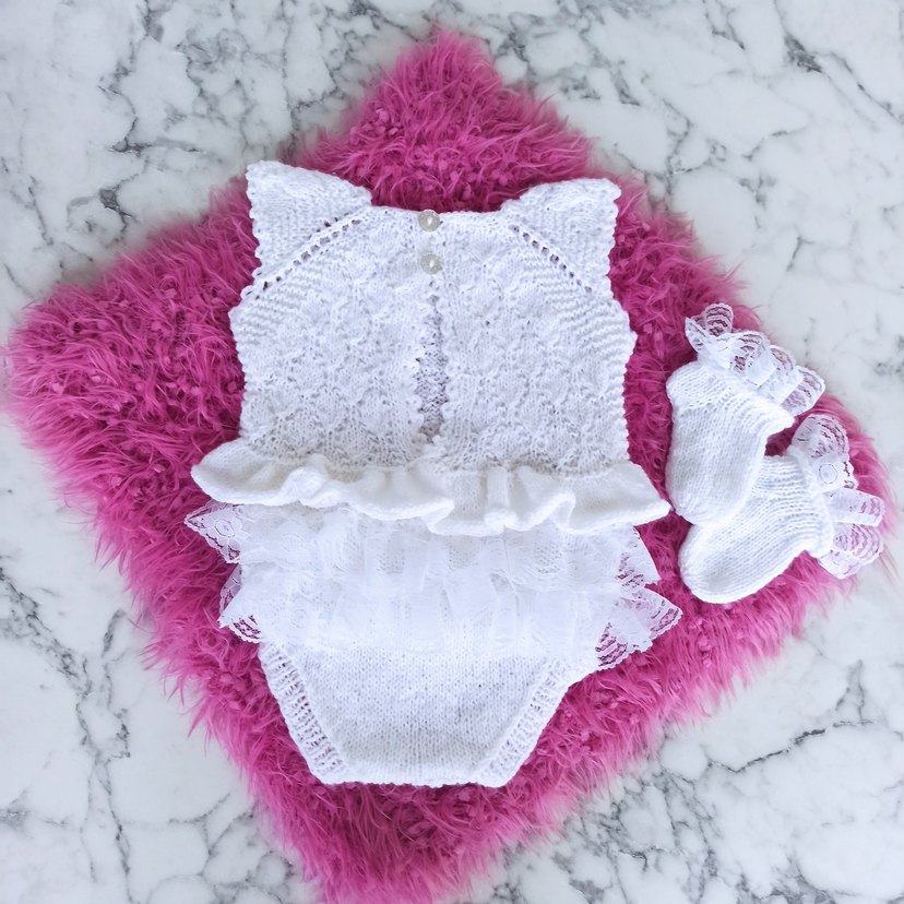 Dantel Detaylı Beyaz yeni doğan  Kız bebek Tulum - Görsel 2