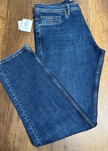 Brunello Cucinelli 36