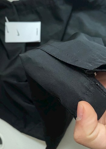 Nike Siyah Fermuarlı Paraşüt Eşofman Altı - Görsel 5