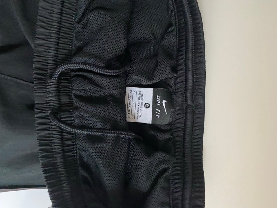 Nike Siyah Fermuarlı Paraşüt Eşofman Altı - Görsel 3