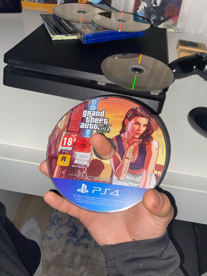 PS4 Grand Theft Auto V Oyunu - Görsel 3