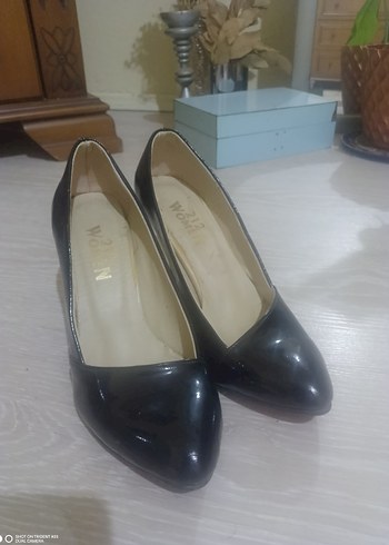 Siyah Rugan Stiletto - Görsel 2