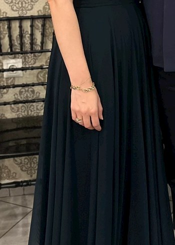 Yeşil, V Yakalı, Uzun ve Salaş Kadın Elbisesi - Görsel 3