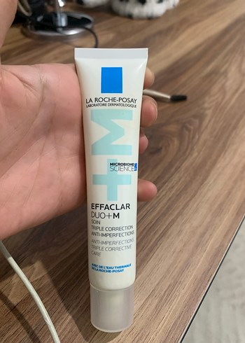 Orjinal La Roche-Effaclar duo kusur düzeltici Güneş Koruyucu - Görsel 2