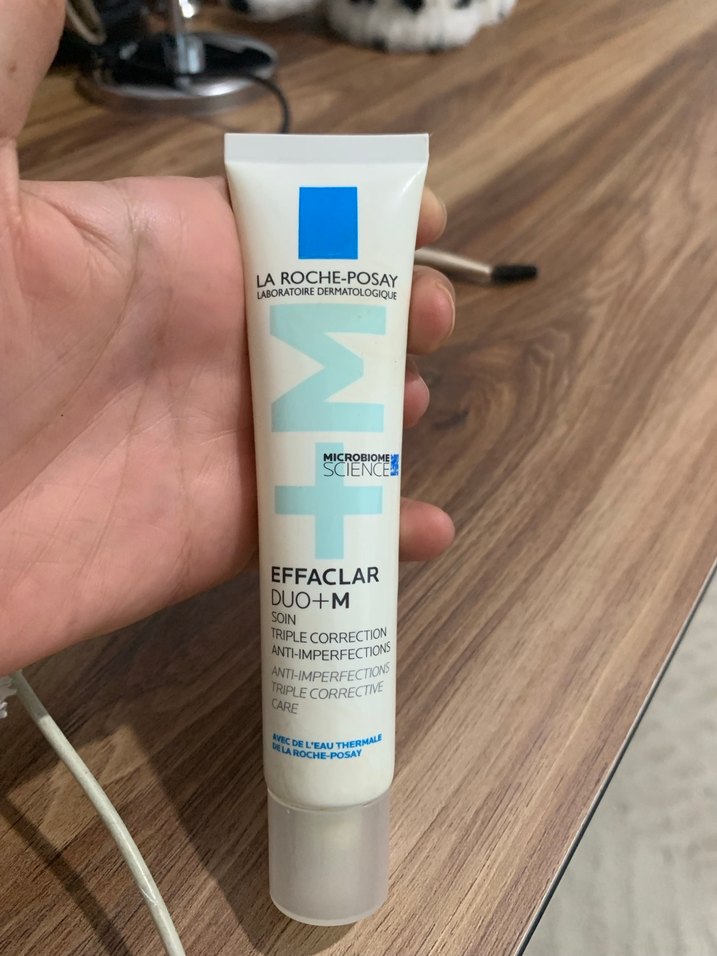 Orjinal La Roche-Effaclar duo kusur düzeltici Güneş Koruyucu - Görsel 2