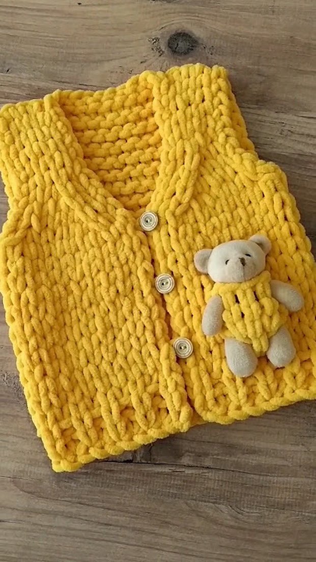 Ayıcıklı Bebek Örgü Bohem Yelek - Görsel 2