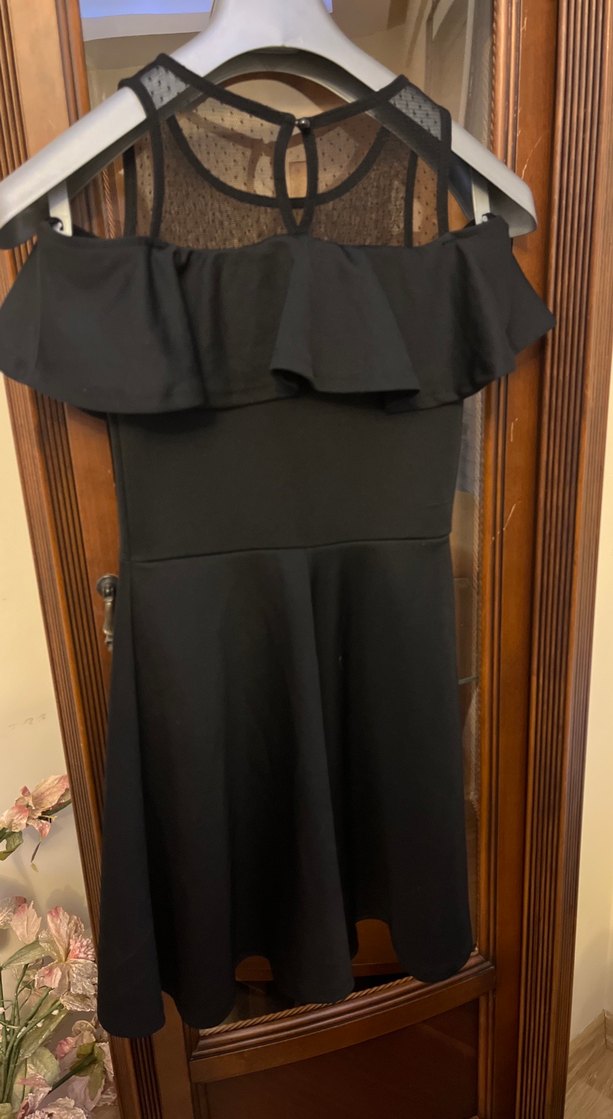 Fırfırlı Siyah Straplez Uzun Elbise - Görsel 3