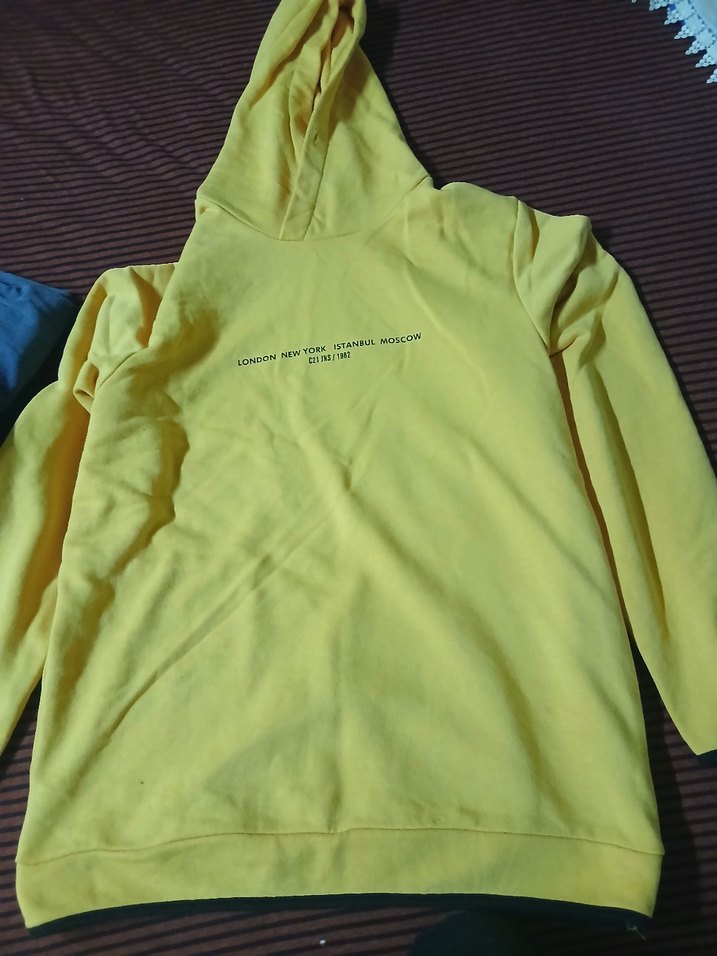 Sarı Kapüşonlu Kadın Sweatshirt - Görsel 2