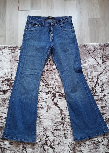 Kadın Mavi Bol Kesim Midi Kot Pantolon - Görsel 3