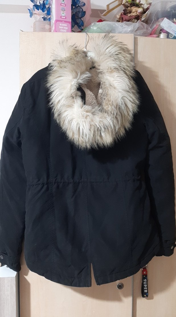 Siyah Kemerli Street Style Kadın Mont - Görsel 3