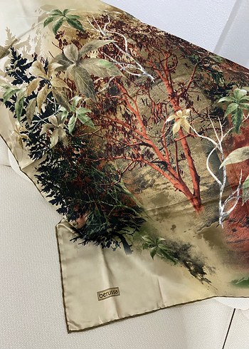 Şık Desenli Eşarp - Görsel 2