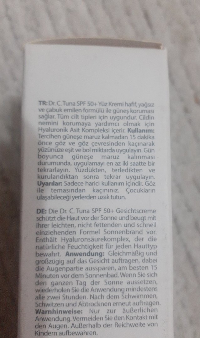 DR.C.TUNA SPF 50+ Yüz Güneş Kremi 50ml - Görsel 3