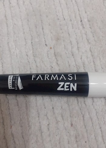 Farmasi Zen Siyah Maskara 8ml - Görsel 2