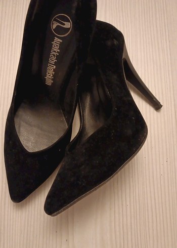 Siyah Süet Stiletto Kadın Topuklu Ayakkabı - Görsel 4