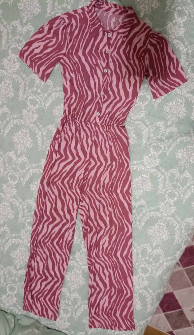 Desenli Kadın Tulum kısa kol önü düğmeli - Görsel 2