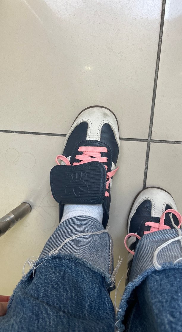 Pembe Bağcıklı Kadın Spor Ayakkabı orijinal - Görsel 2