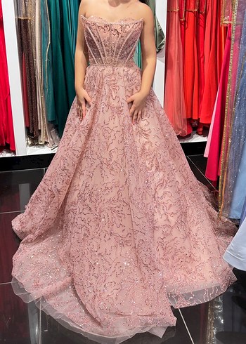 Pembe Straplez Nakışlı Dantel Uzun Abiye Elbise - Görsel 2