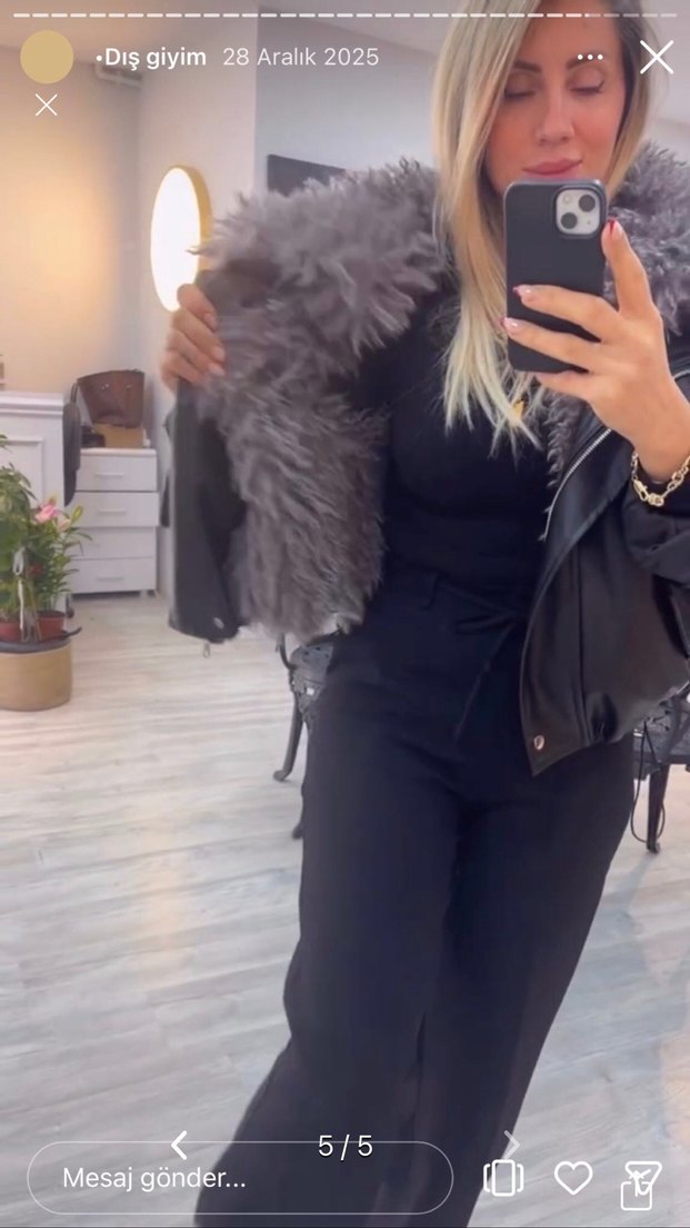 Kadın Gri Kürklü Siyah Deri Ceket standart bedendir - Görsel 5