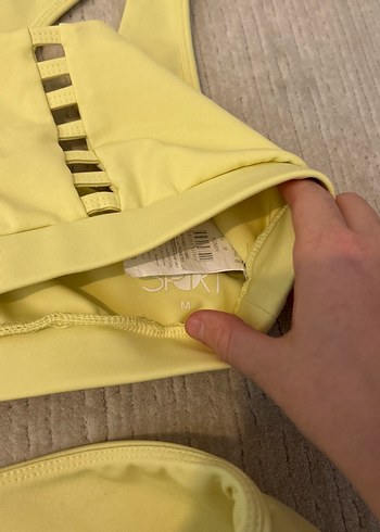 Sarı Mini Spor Takım, Askılı ve Straplez - Görsel 3