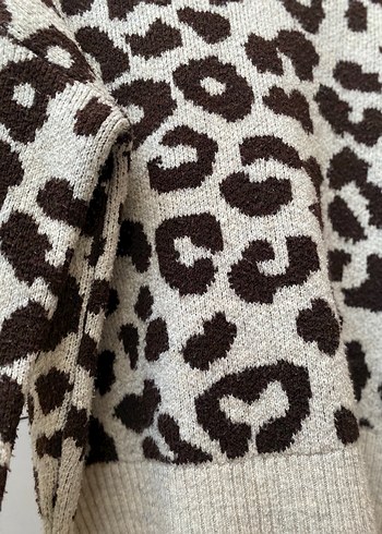 Leopar Desenli Kadın Triko Kazak - Görsel 6