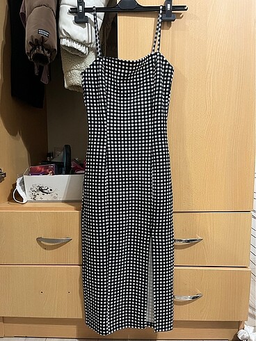 H&M midi elbise