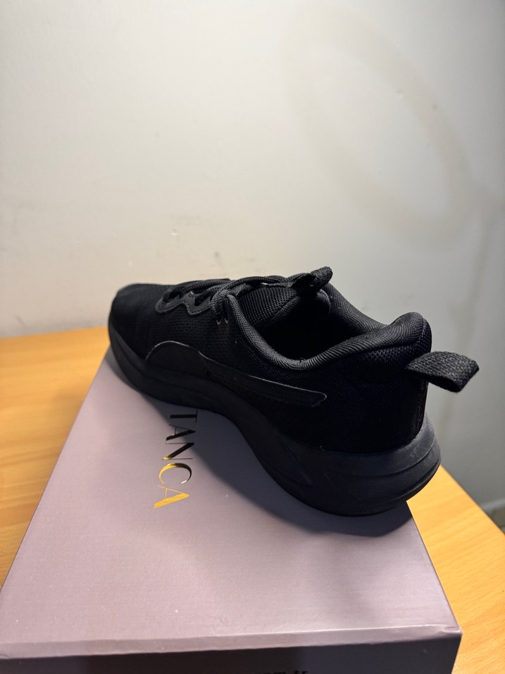 Puma Erkek Siyah Spor Ayakkabı Rahat ve Şık - Görsel 4