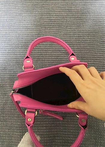 Pembe Deri Tokalı Kadın Çanta - Görsel 4