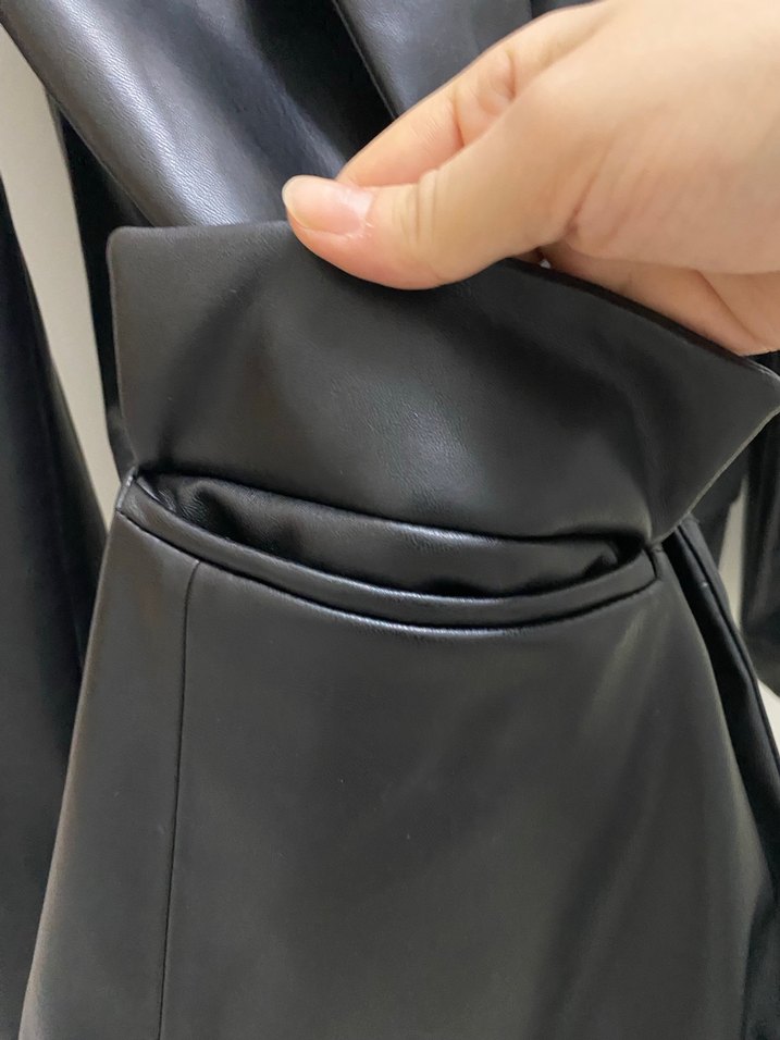 Düğmeli Siyah Deri Kadın Ceket - Görsel 4