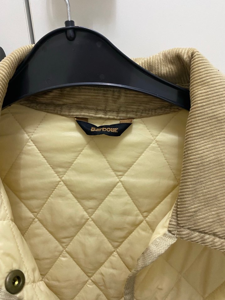 Bej Kapitone Kadın Ceket - Görsel 3