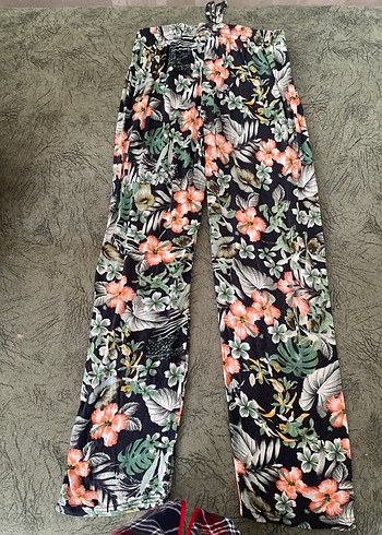 Çiçek Desenli Kadın Rahat Kumaş Pantolon - Görsel 2