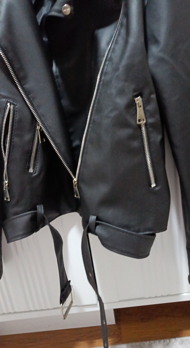 Siyah Deri ceket Kadın - Görsel 2