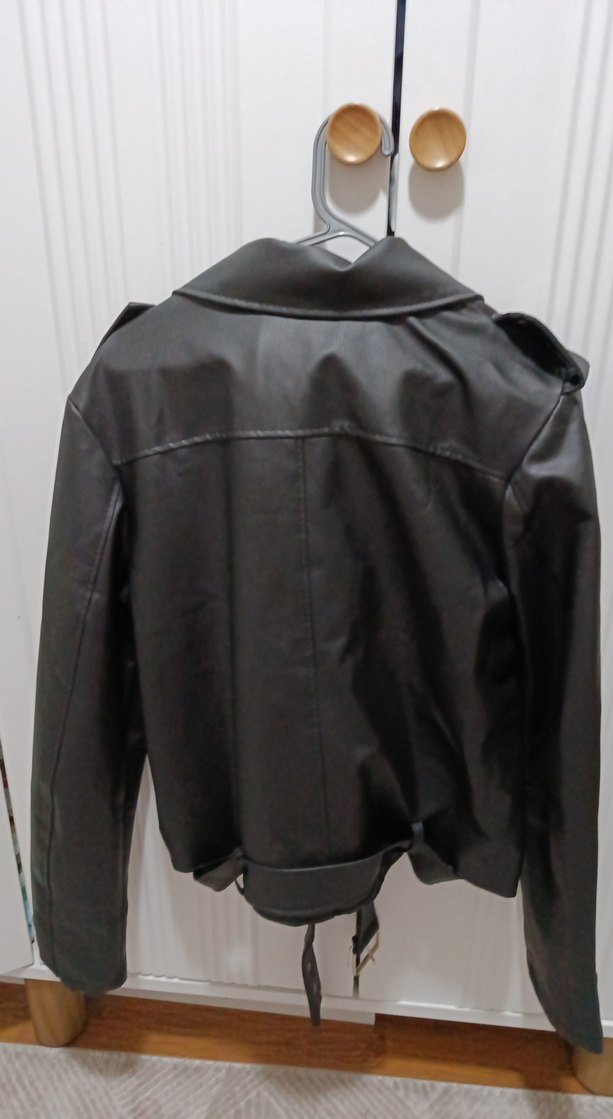 Siyah Deri ceket Kadın - Görsel 3