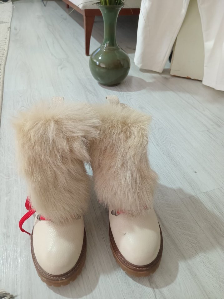 Püsküllü Kırmızı Süet Kadın Ceket - Görsel 3