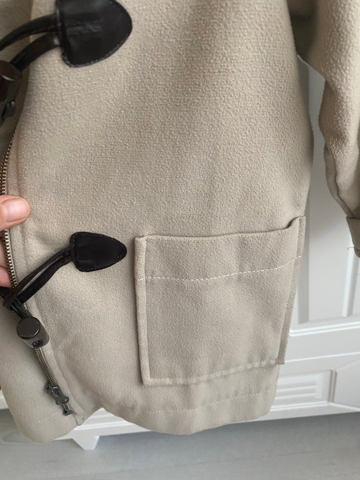 Bej Düğmeli Erkek Çocuk Kaban - Görsel 3