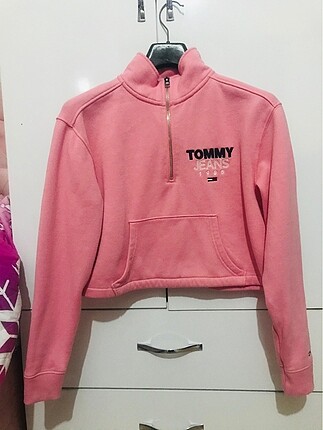 Tommy sweat