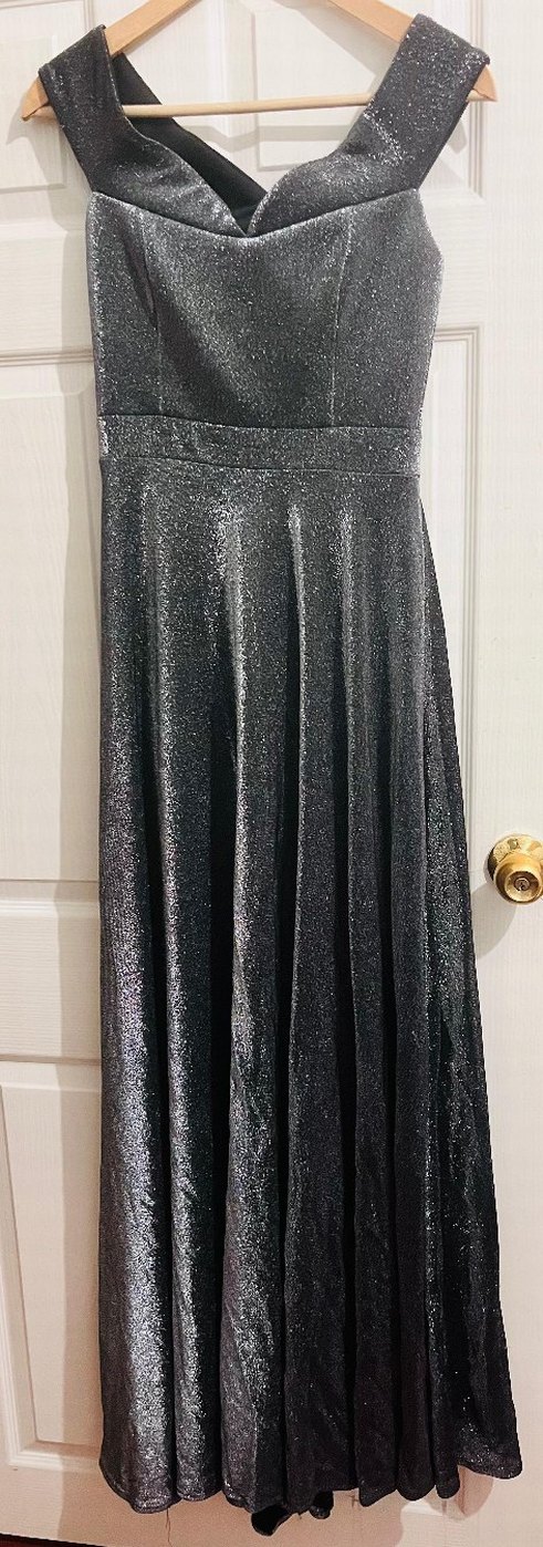 Uzun Drapeli Simli Abiye Elbise - Görsel 2