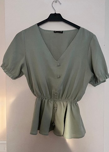 Düğmeli V Yaka Kadın Yeşil Bluz - Görsel 2