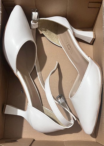 Beyaz Topuklu Şık Abiye Ayakkabı - Görsel 3